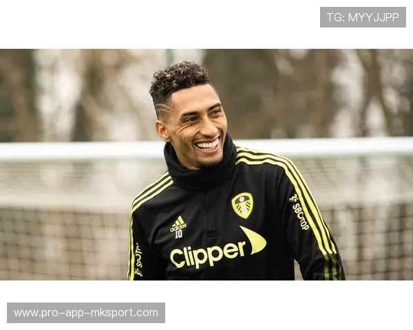 巴萨拉菲尼亚转身抽射得手